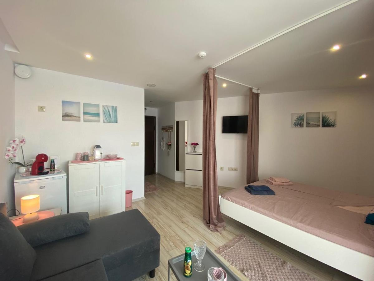 Paradiso 'В' 109 Large Cozy Studio Nesebar Ngoại thất bức ảnh